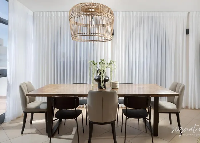 Luxurious 130Sqm Family Penthouse